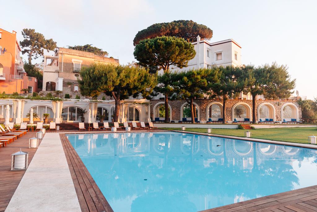 Best Luxury Hotels in Capri