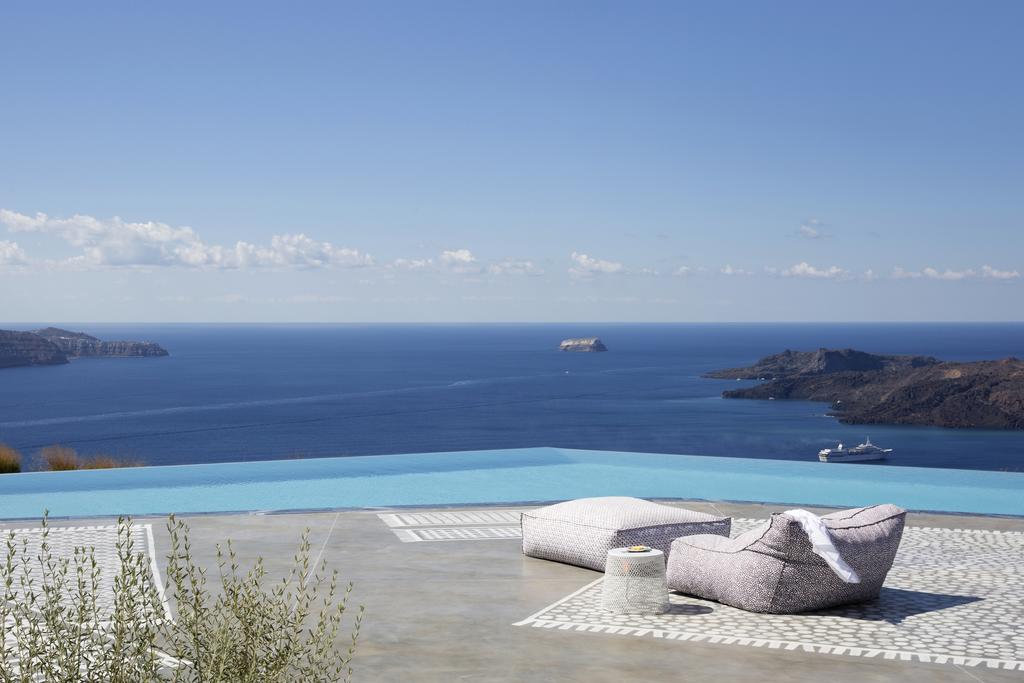 a world of luxury travel santorini