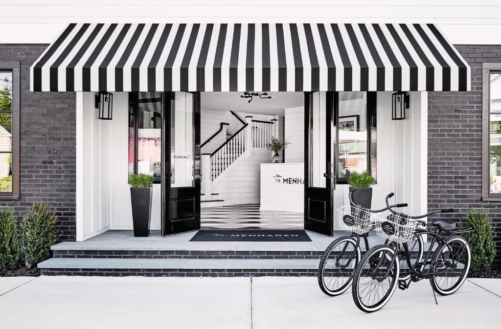 The Hamptons 16 Best Luxury Stores in 2023: Your Shopping Guide