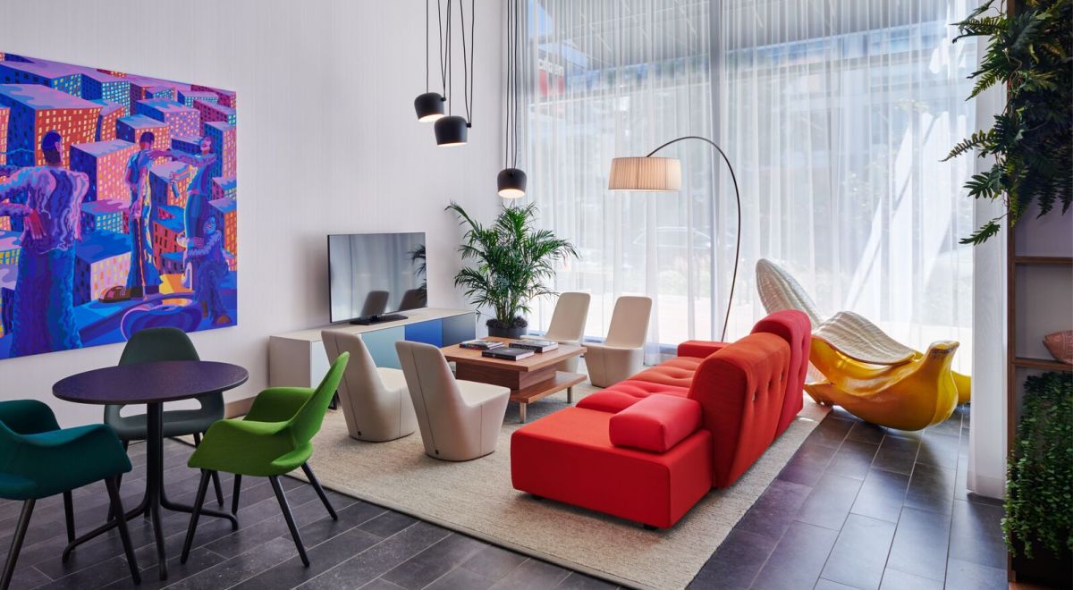 citizenM Lodges Debuts Second US Location in Washinton