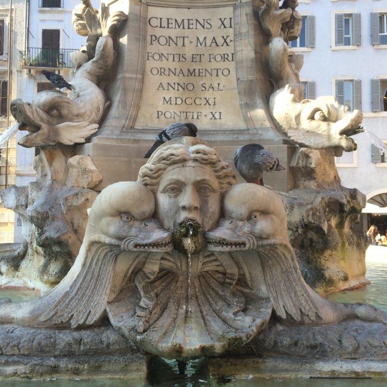 Pantheon fountain