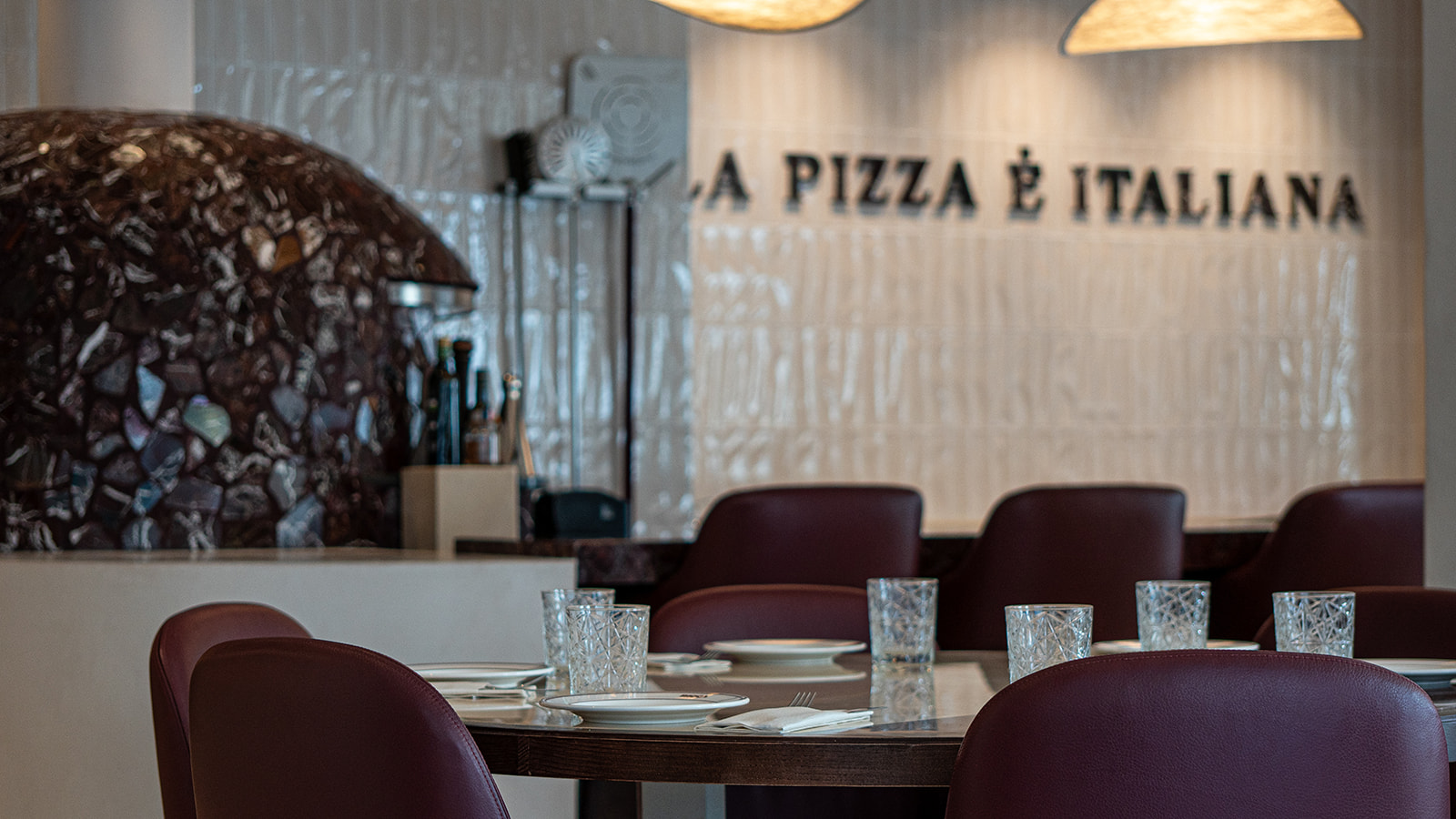 Ricca Pizzería – an progressive Italian culinary expertise in Seville, that includes Spain’s first ‘Omakase’ pizza bar