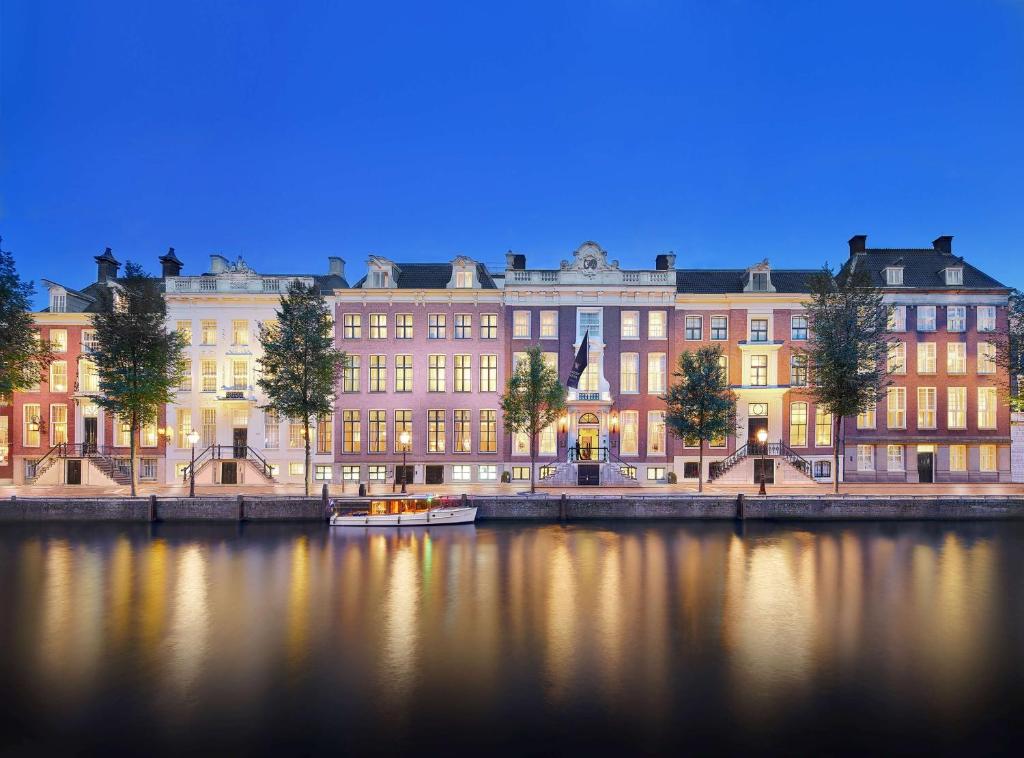 Waldorf Astoria Amsterdam Review