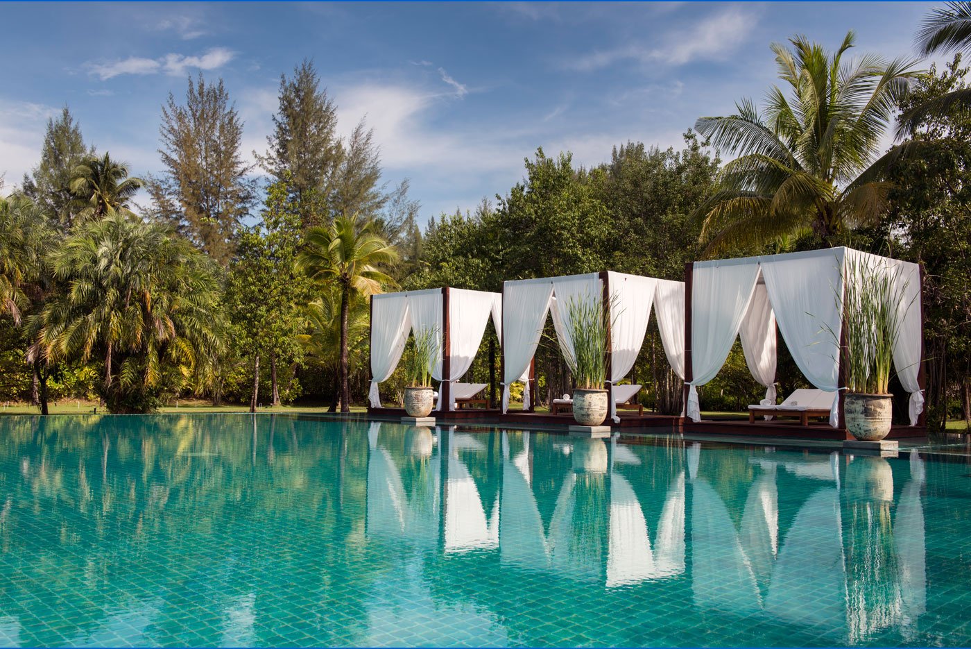 The Sarojin – Evaluate – The Luxurious Editor