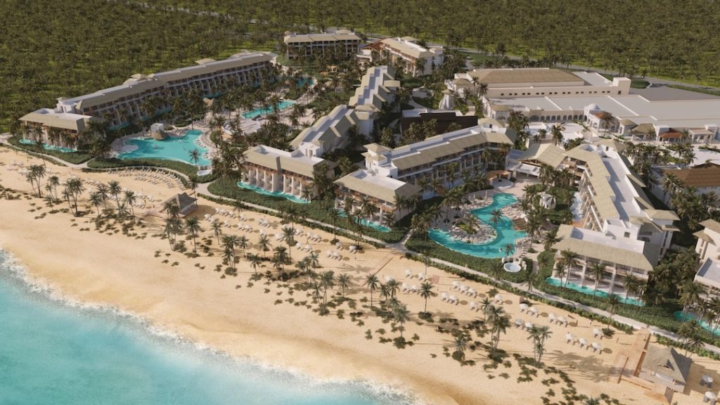 Dreams Playa Esmeralda Resort & Spa Opens in the Dominican Republic