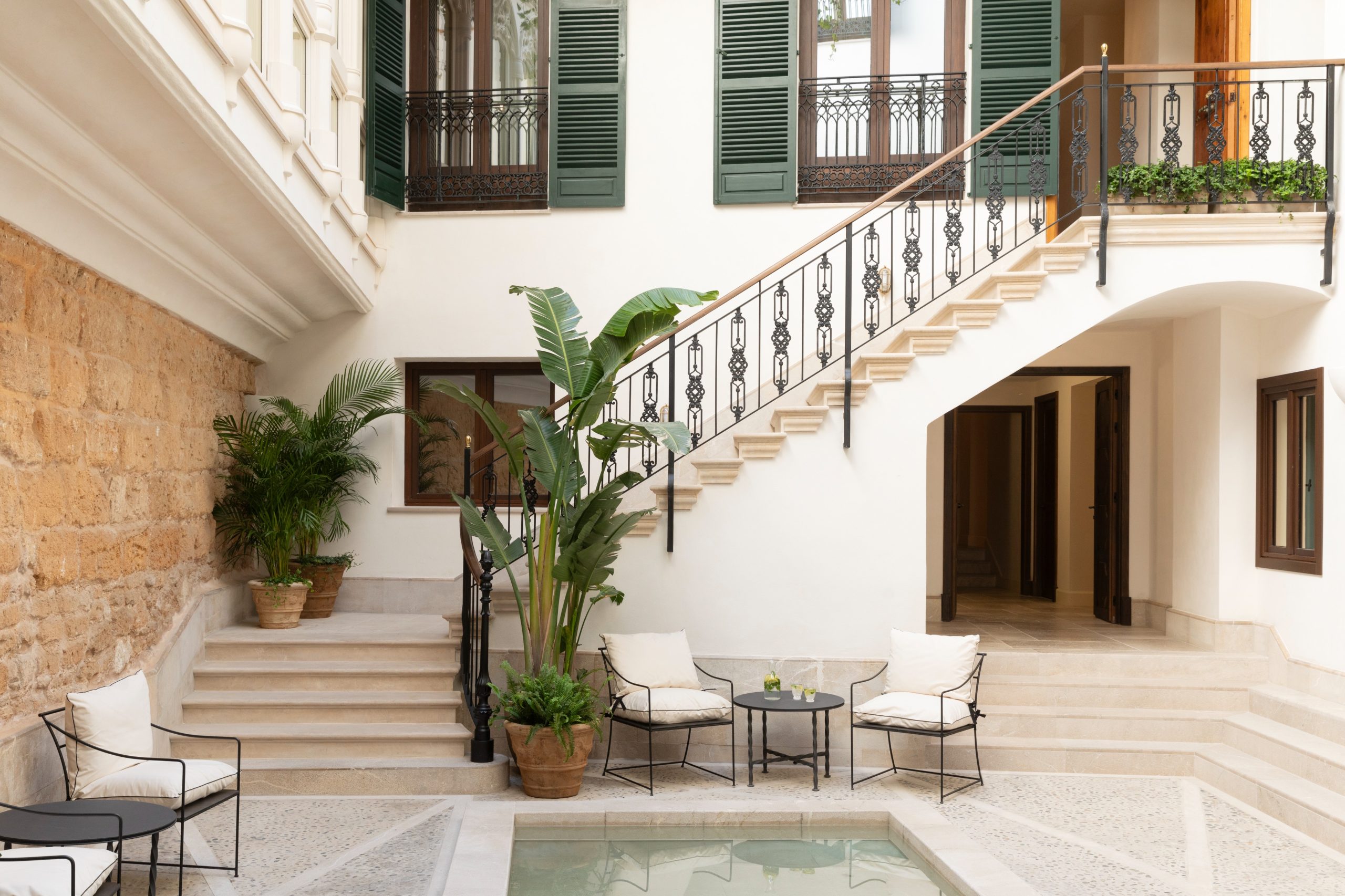 Portella Palma – Assessment – The Luxurious Editor