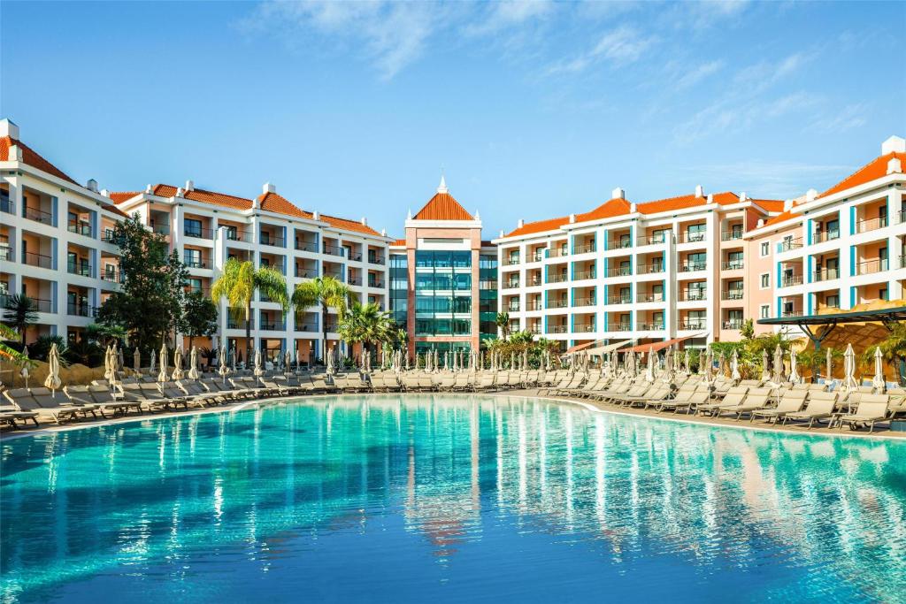 Hilton Vilamoura As Cascatas Golf Resort & Spa